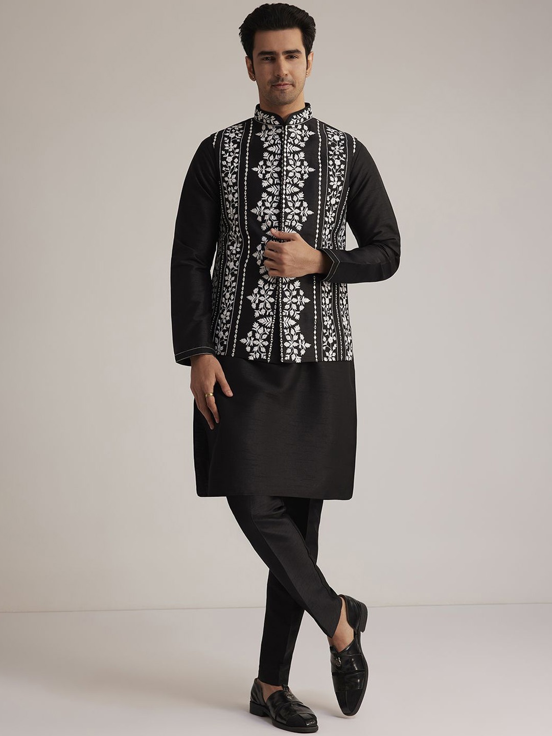 

KALKI Fashion Mandarin Collar Cotton Silk Straight Kurta With Trousers & Nehru Jacket, Black