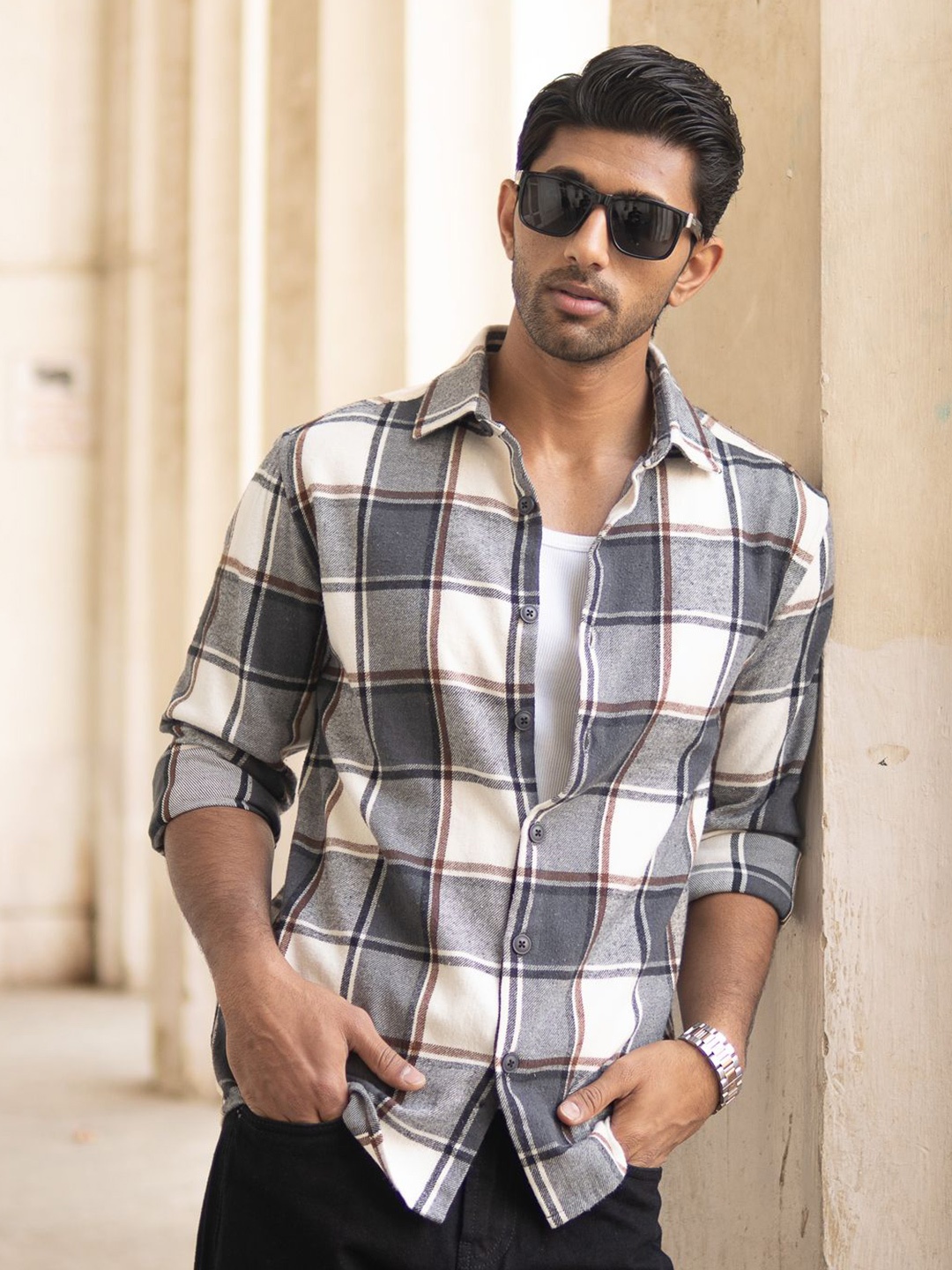 

Powerlook Men Tartan Checks Opaque Checked Casual Shirt, Grey