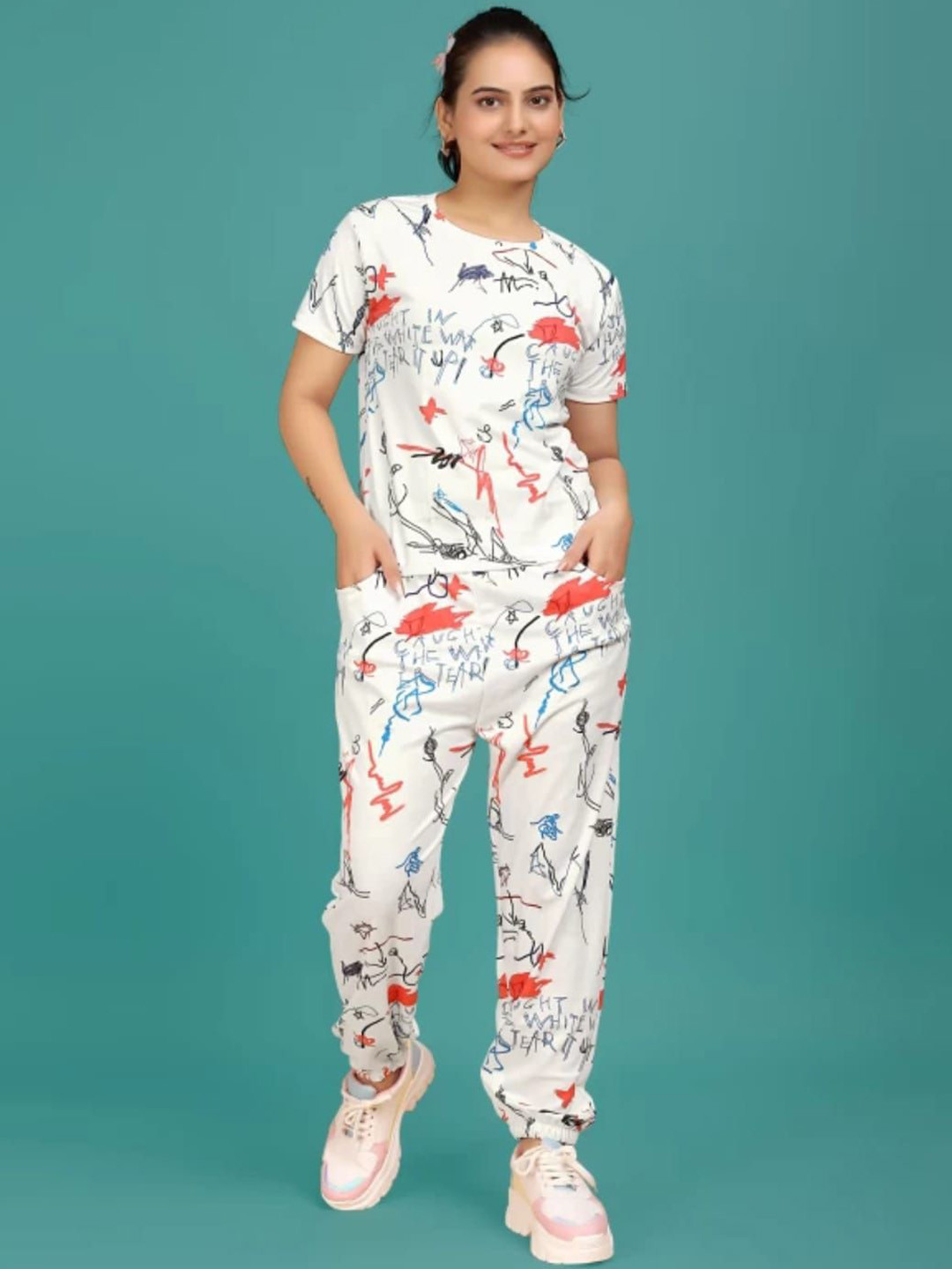 

XPIOX Abstract Printed Round Neck Top With Trouser, White