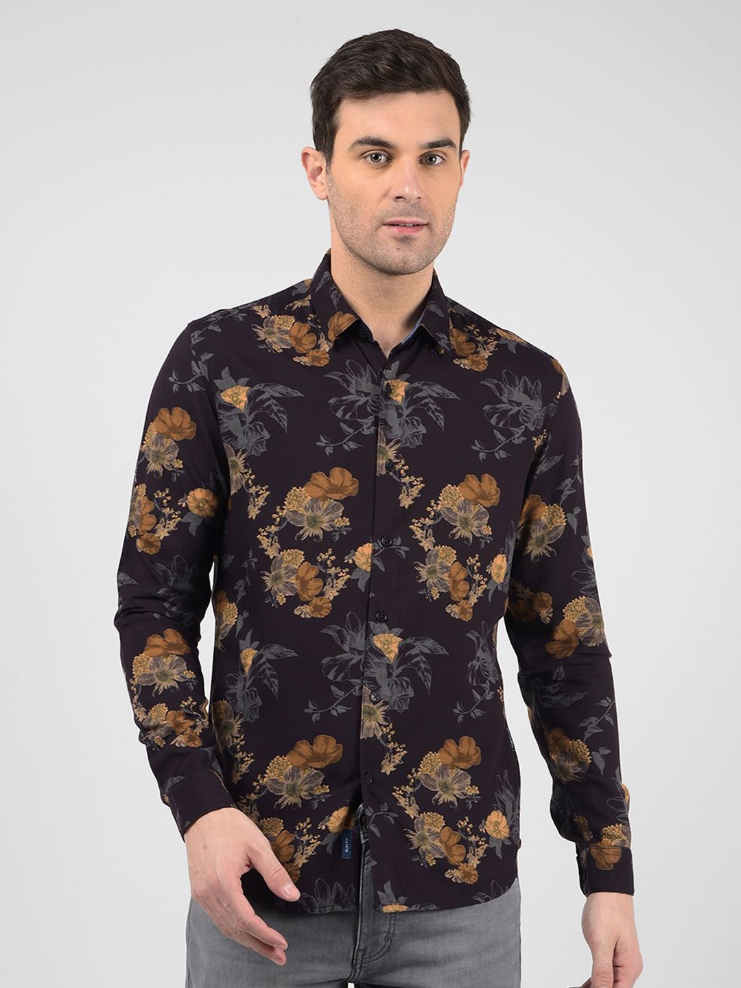 

Numero Uno Men Slim Fit Floral Opaque Printed Casual Shirt, Purple
