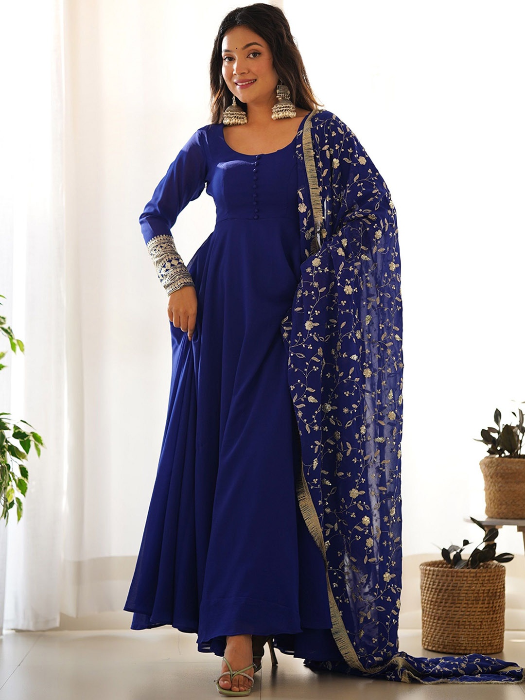 

KALINI Round Neck Georgette Anarkali Kurta With Trousers & Dupatta, Blue