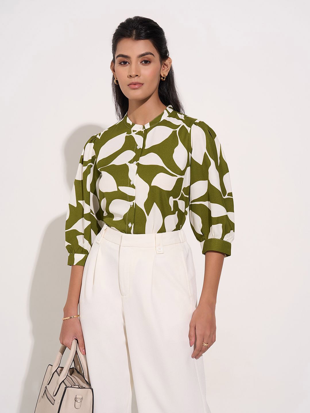 

Annabelle by Pantaloons Geometric Print Top, Olive