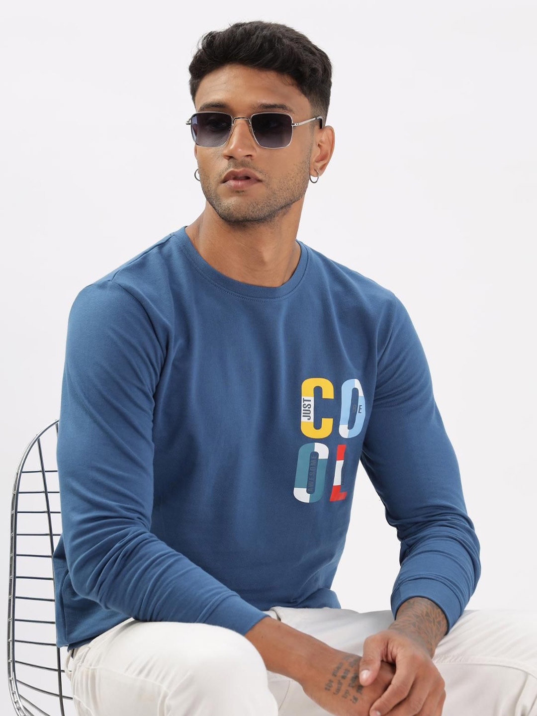 

COLOR HUNT Men Sweatshirt, Blue