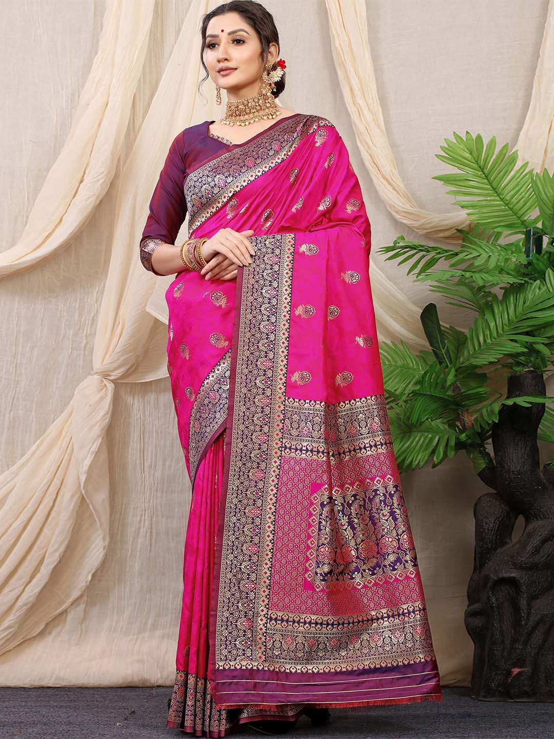 

Kandora Ethnic Motifs Zari Pure Silk Paithani Saree, Pink