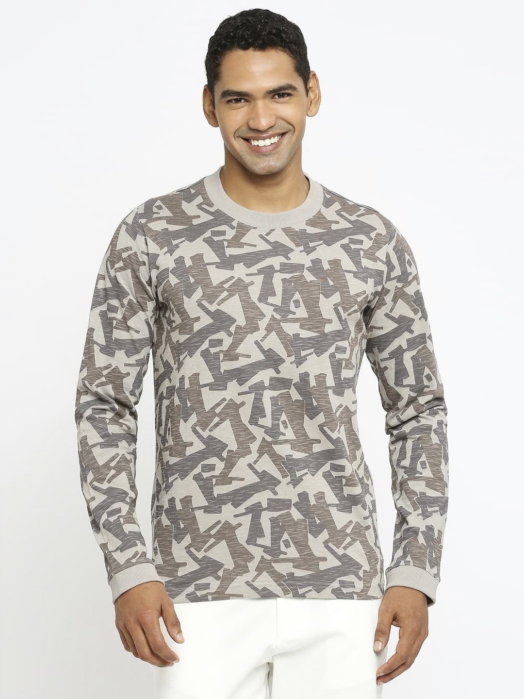 

Basics Men Abstract Printed Round Neck Cotton Boxy T-shirt, Grey