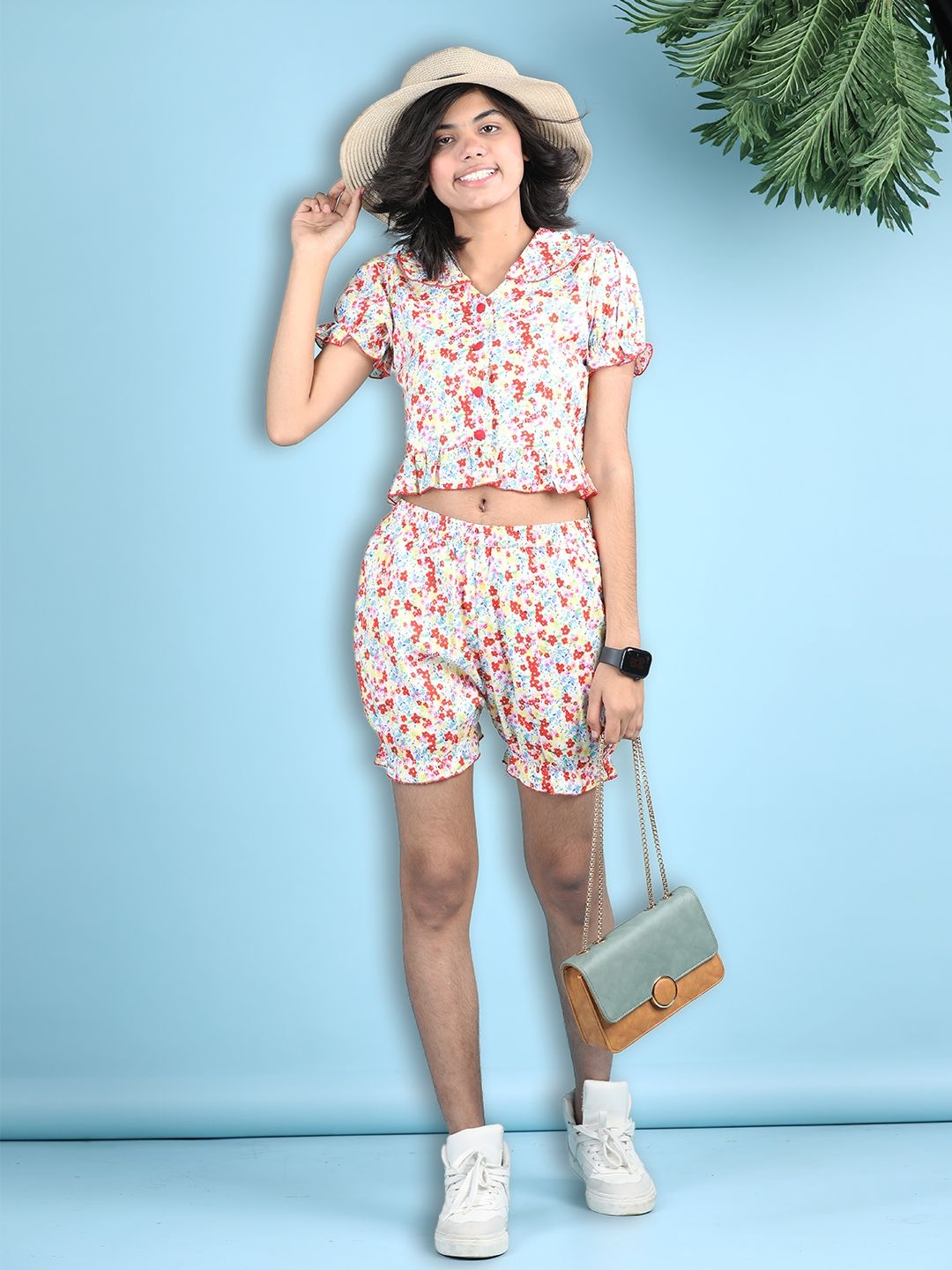 

Cutiekins Girls Printed Shirt Collar Top With Shorts, Yellow