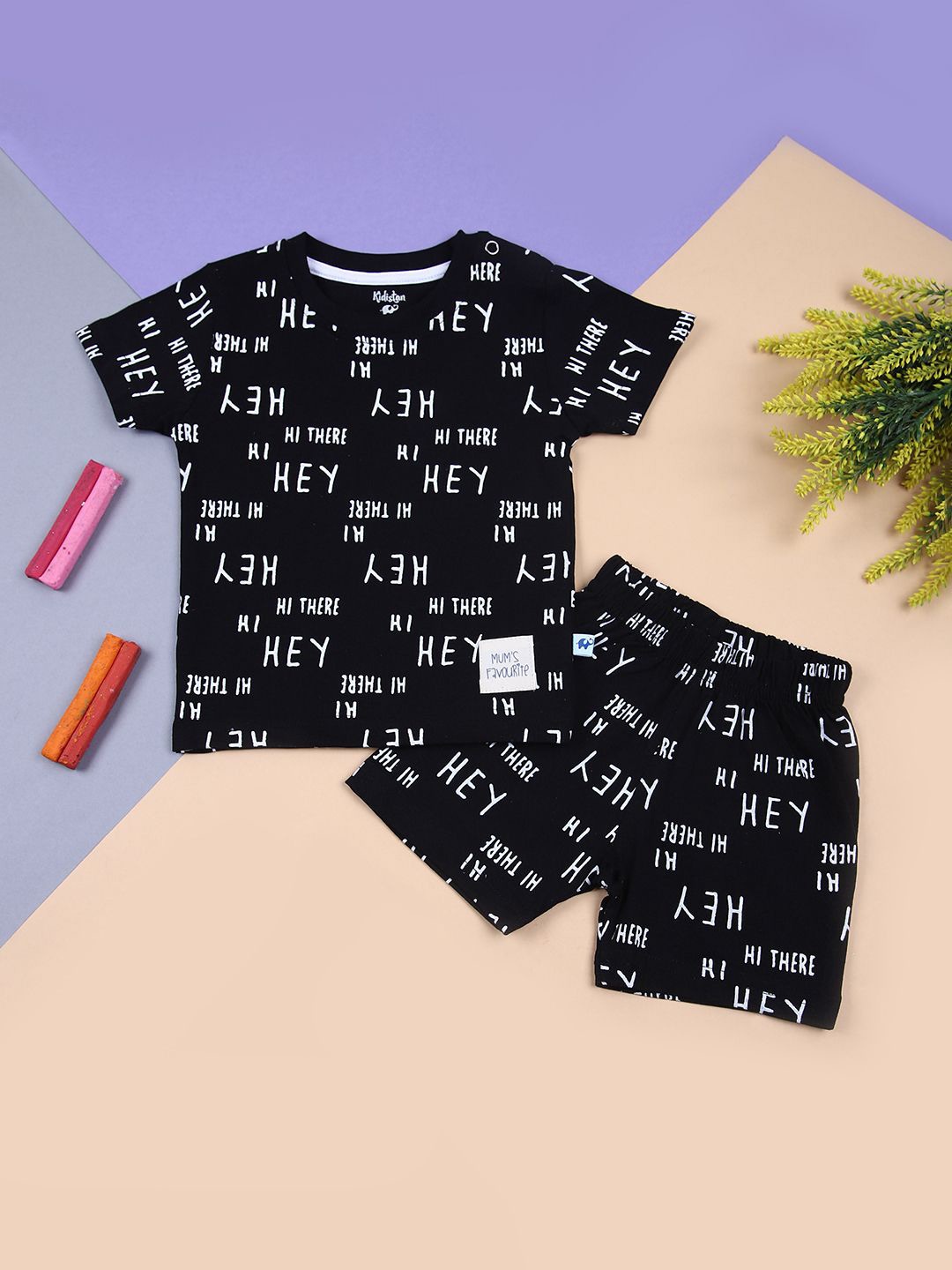 

V-Mart Boys Printed Pure Cotton T-shirt With Shorts, Black