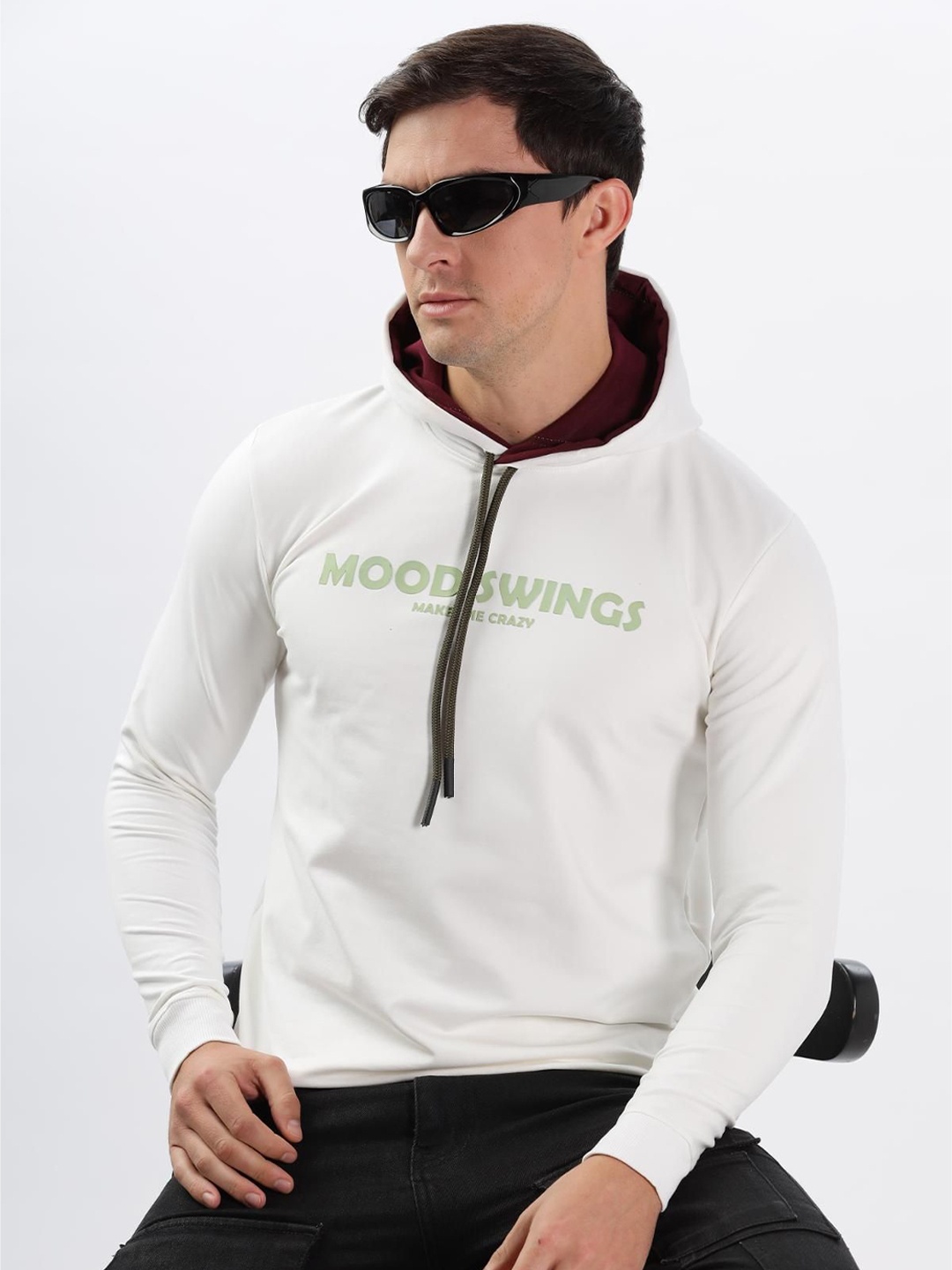 

COLOR HUNT Men Hooded Sweatshirt, Off white