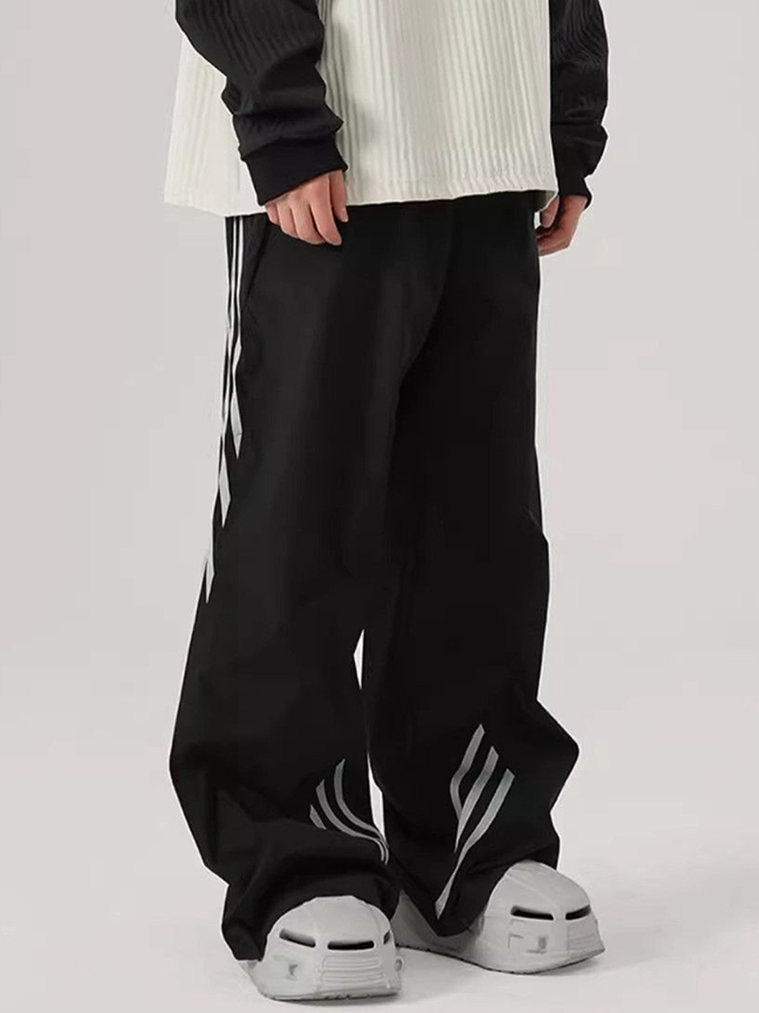 

DressBerry Women Striped Loose Fit Trousers, Black