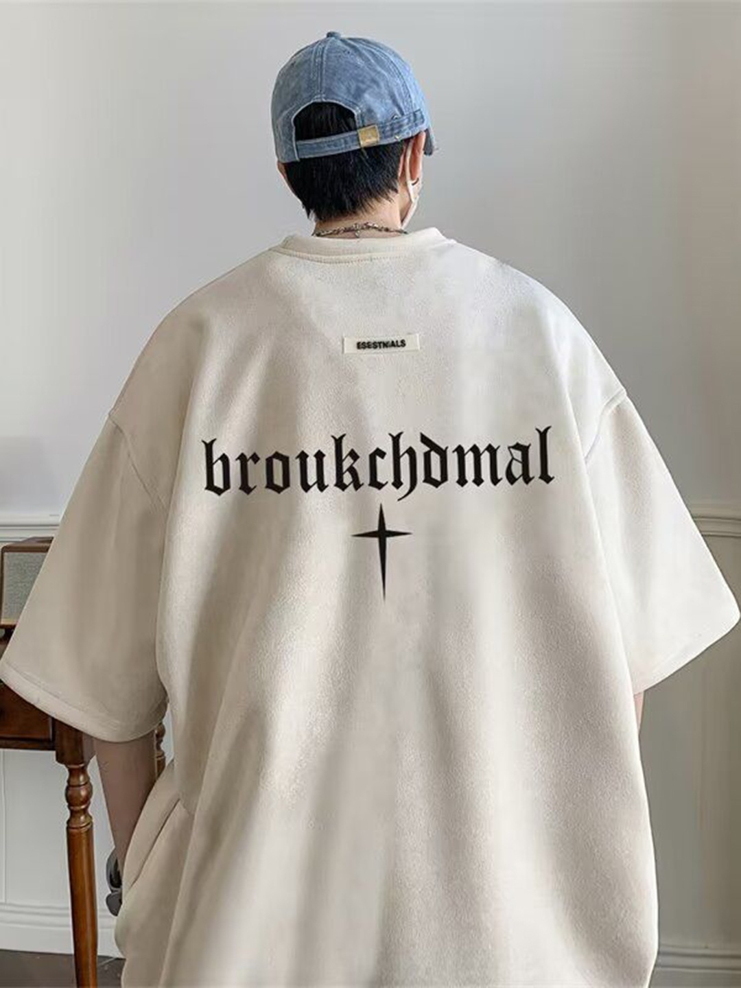 

HERE&NOW Men Typography Printed Round Neck Oversized T-shirt, White
