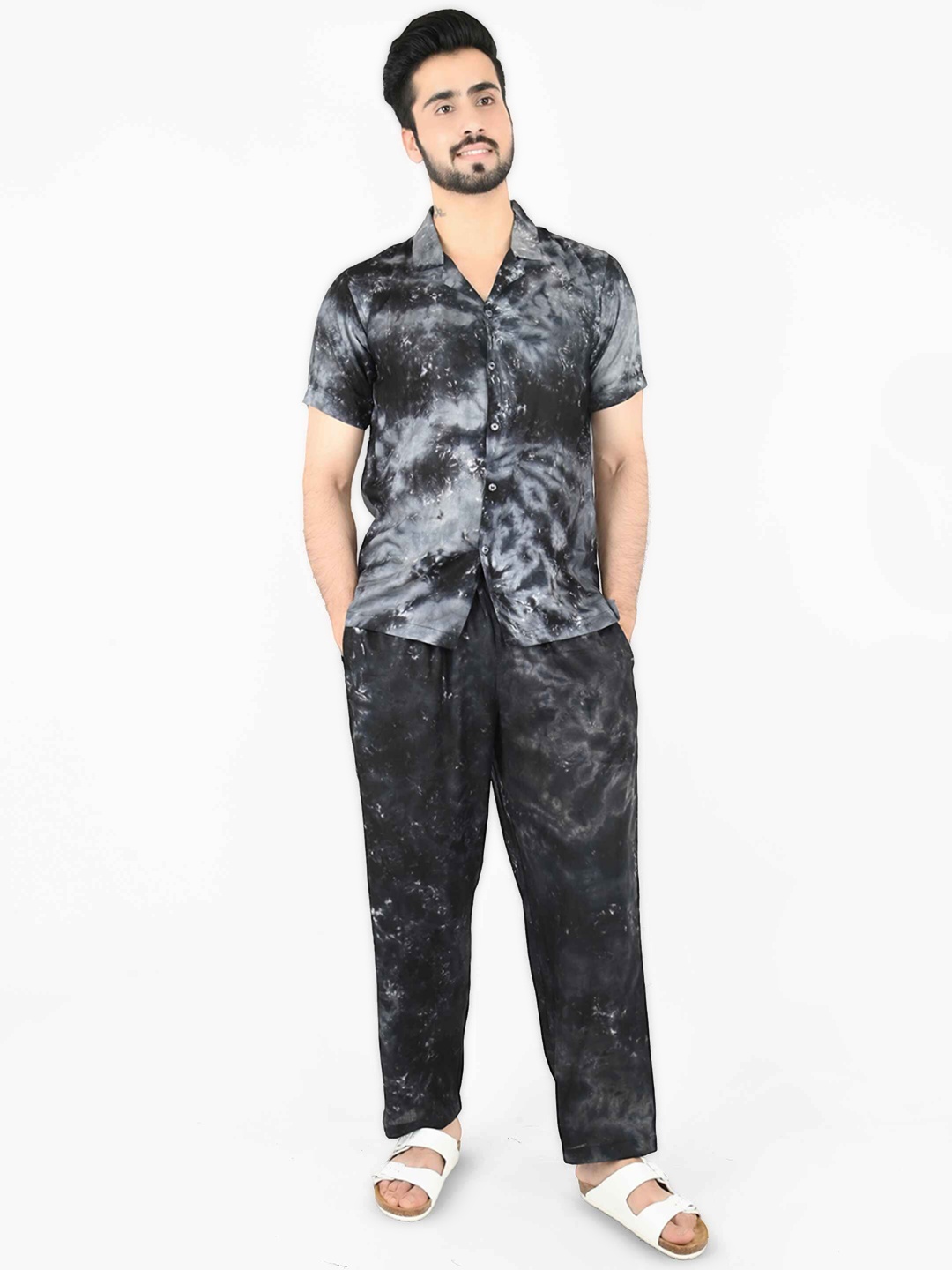 

Blissence Printed Pure Cotton Shirt With Trouser, Black