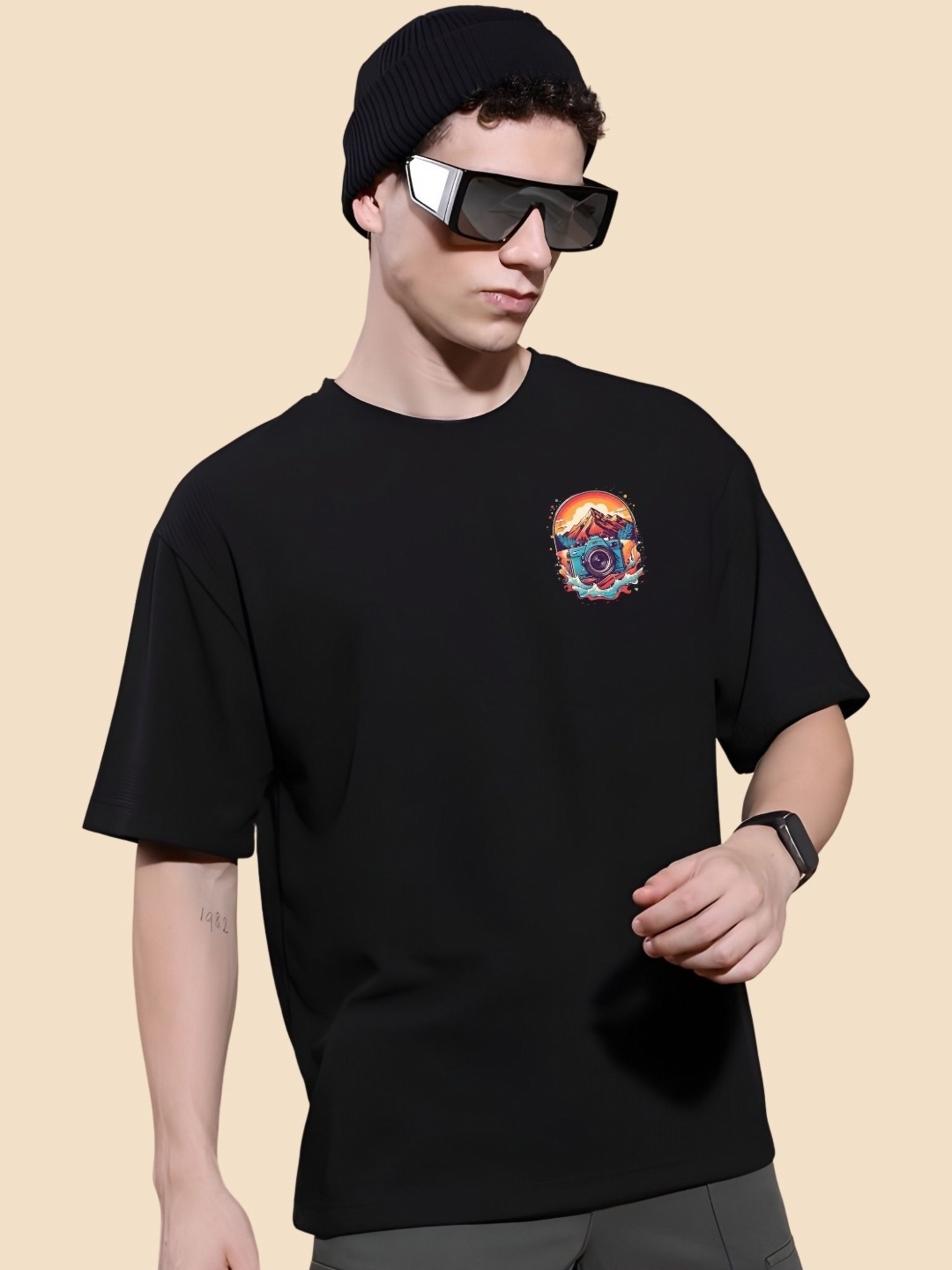 

SZN Men Graphic Printed Round Neck Cotton Oversized T-shirt, Black