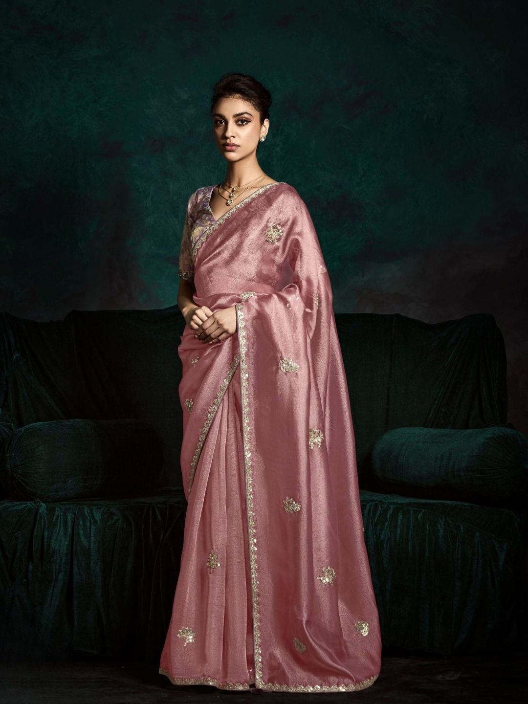 

DEVATITHI Peach Banarasi Silk Saree