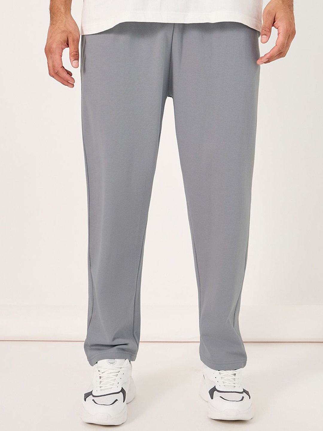 

Styli Men Oversize Open Hem Cotton Jogger with Minimalist Graphic, Grey