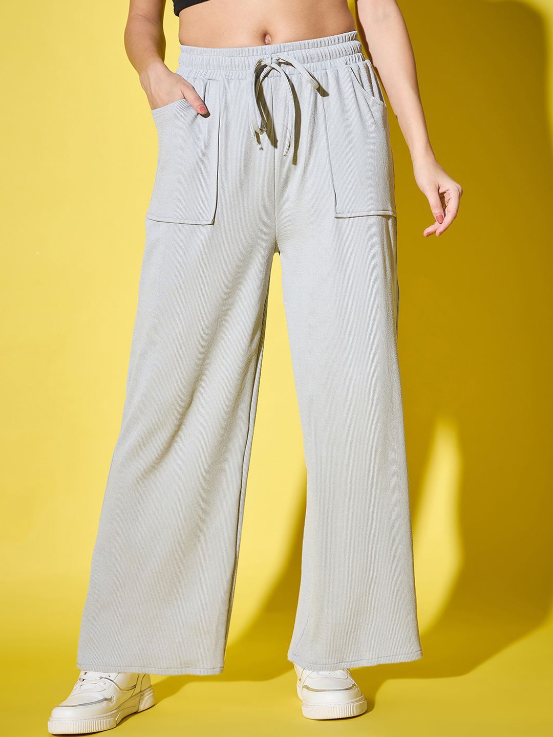 

DIMPY GARMENTS Women Relaxed High-Rise Cargos Trousers, Grey