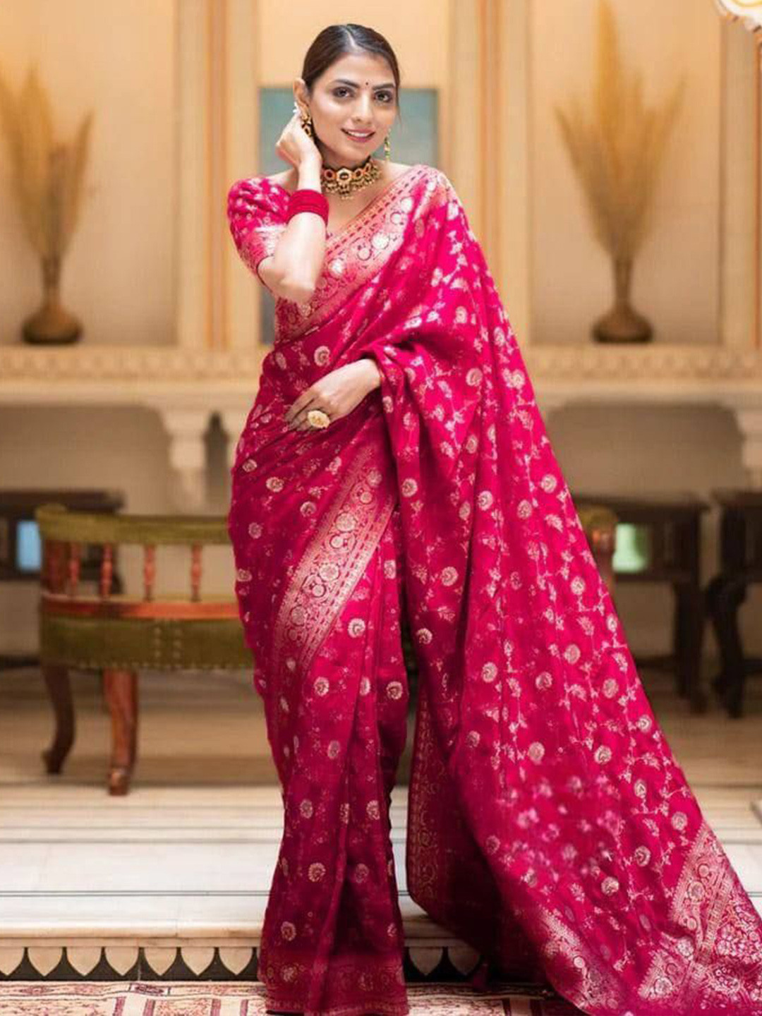 

Aika Woven Design Zari Pure Silk Banarasi Saree, Pink