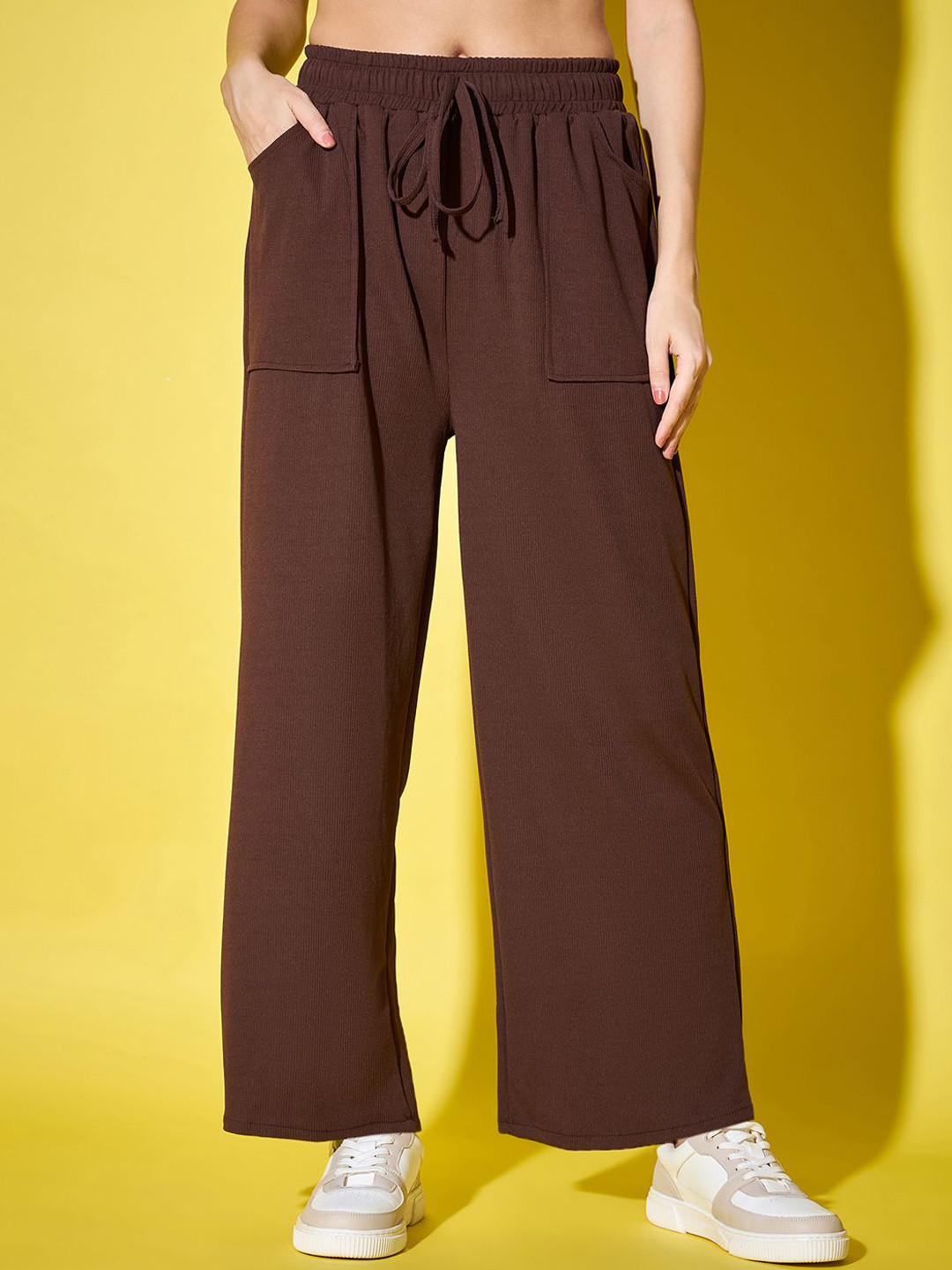 

DIMPY GARMENTS Women Relaxed High-Rise Cargos Trousers, Brown