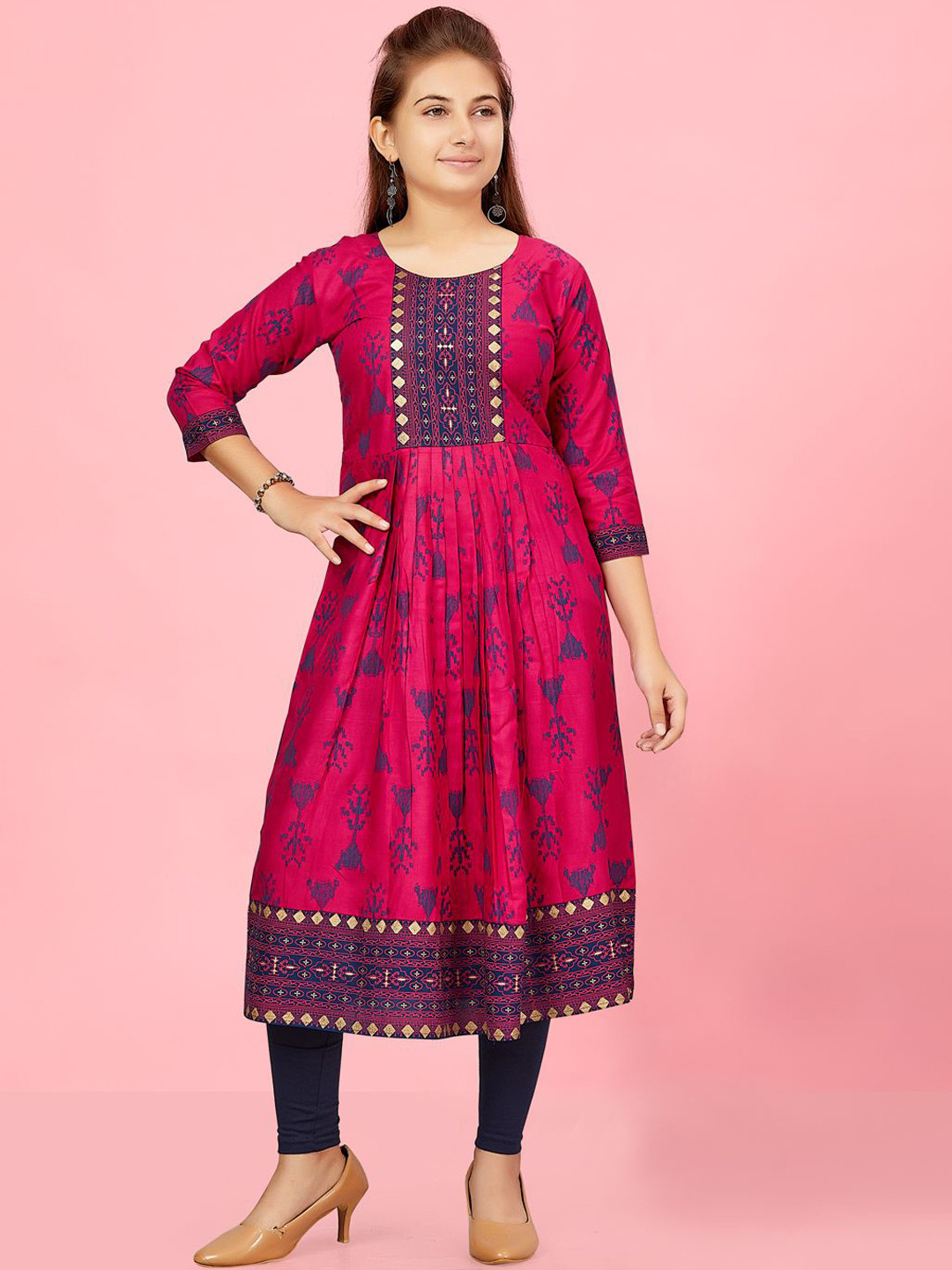 

Aarika Girls Ethnic Motifs Printed Round Neck Pure Cotton A-Line Kurta With Leggings, Pink