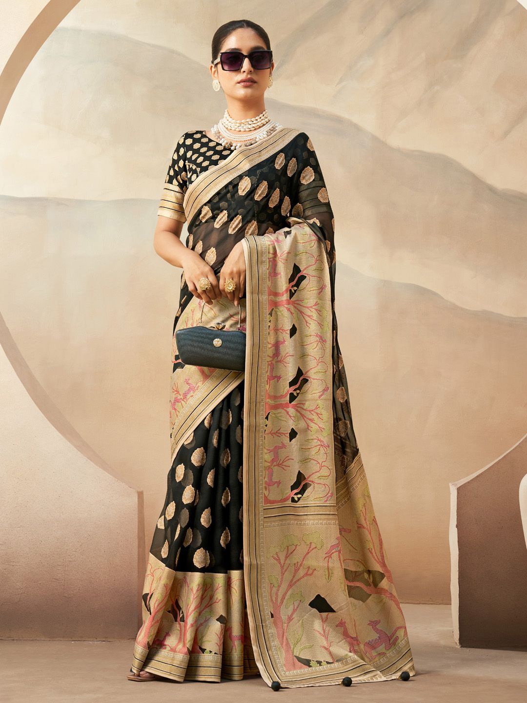 

Anouk Kalamkari Zari Poly Georgette Saree, Black