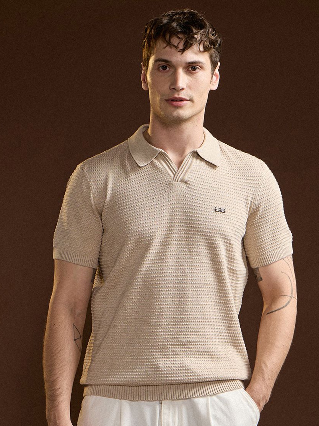 

THE BEAR HOUSE Men Self Design Polo Collar Cotton Slim Fit T-shirt, Beige