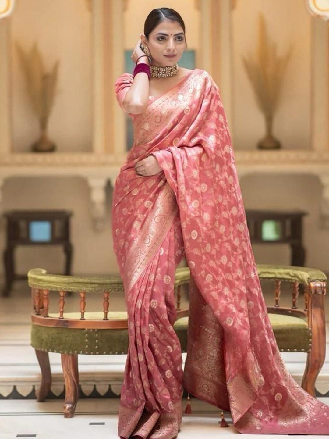 

Aika Woven Design Zari Pure Silk Banarasi Saree, Rose