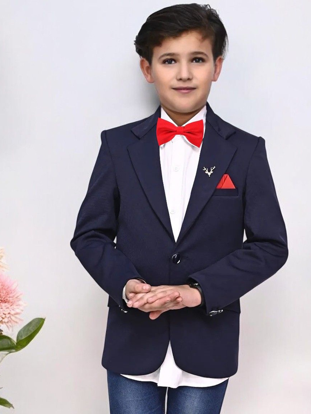 

Qitty Boys Notched Lapel Single Breasted Party Blazer With Shirt & Bow Tie, Navy blue