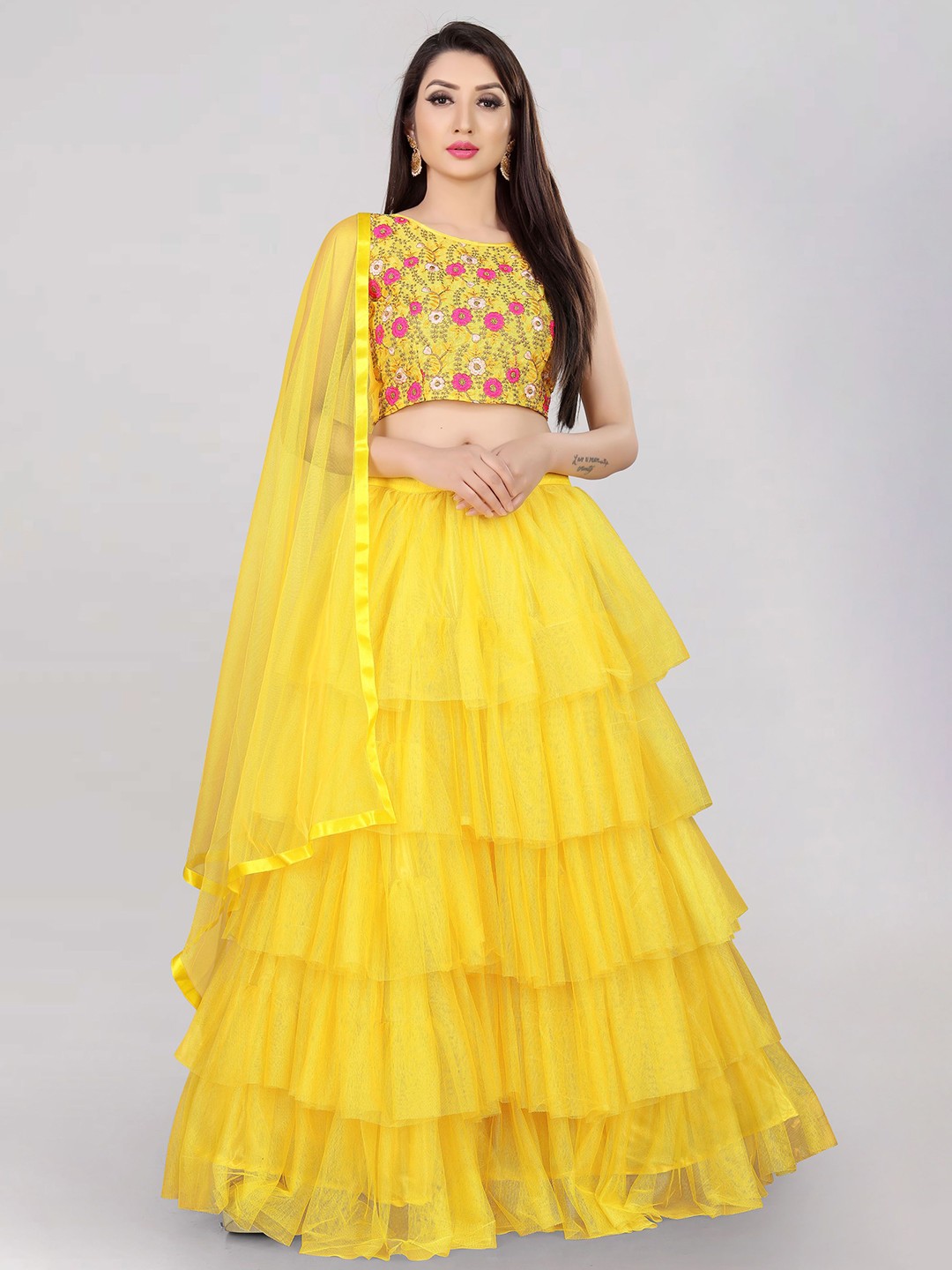 

DIVASTRI Floral Embroidered Semi-Stitched Lehenga Choli, Yellow
