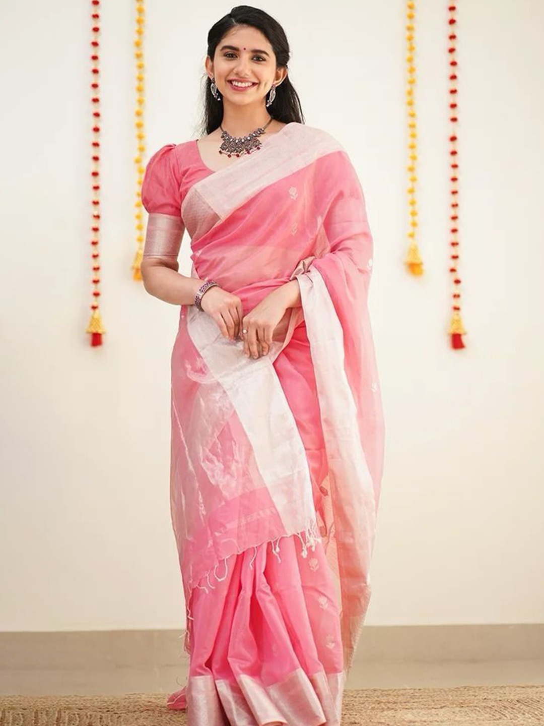 

Aika Woven Design Zari Pure Silk Banarasi Saree, Pink