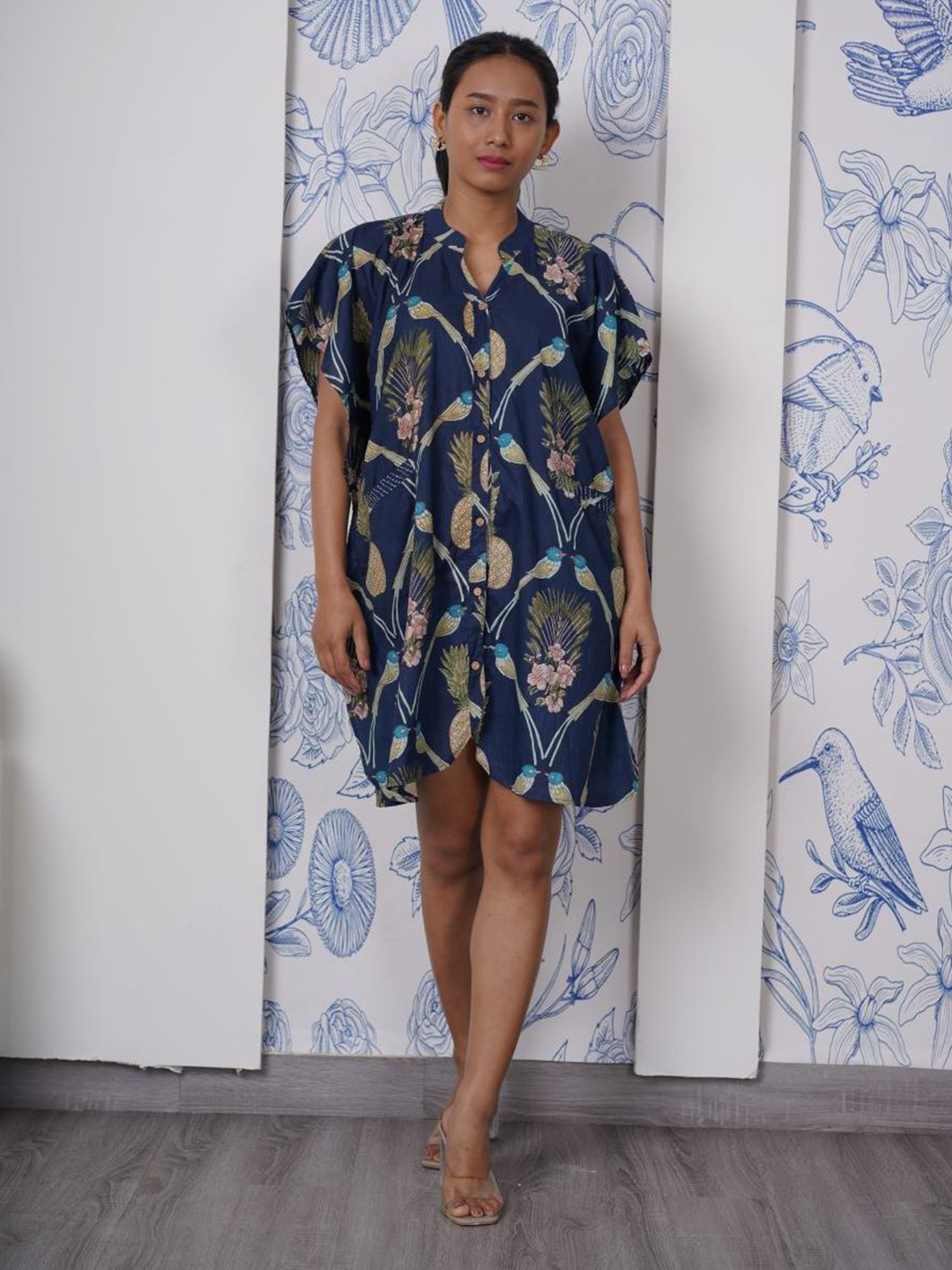 

The Quince Life Women Love Birds Shirt Kaftan, Blue