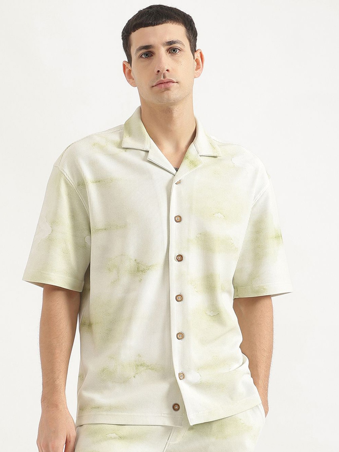 

United Colors of Benetton Men Opaque Printed Casual Shirt, Beige