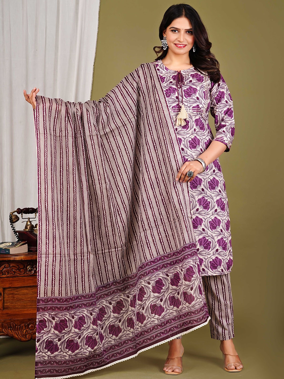 

Moajaza Floral Printed Tie-Up Neck Pure Cotton Straight Kurta With Trousers & Dupatta, Purple