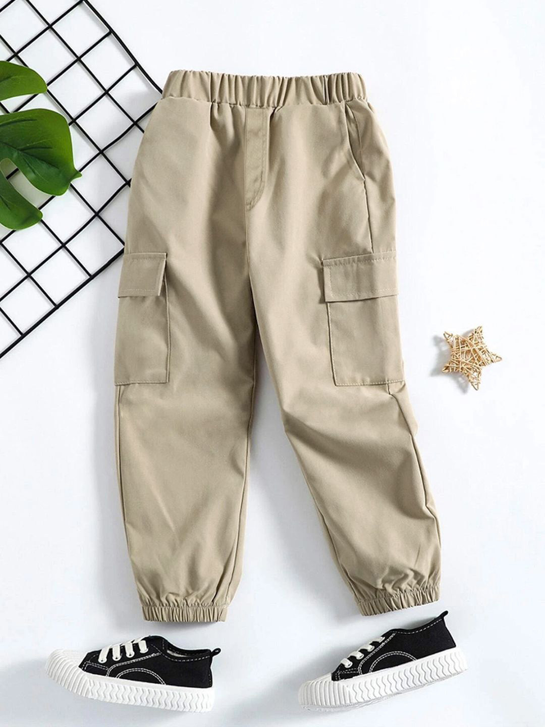 

YK X Trampoline Boys Cotton Relaxed Pleated Cargos Trousers With 4 Pockets, Beige