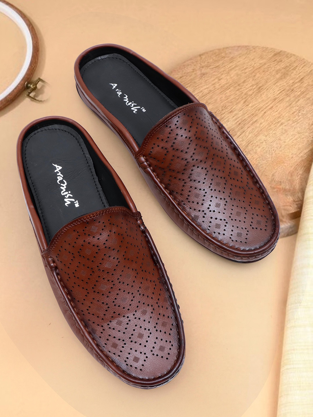 

ARAMISH Men Perforations Laser Cuts Lightweight Leather Loafers, Brown