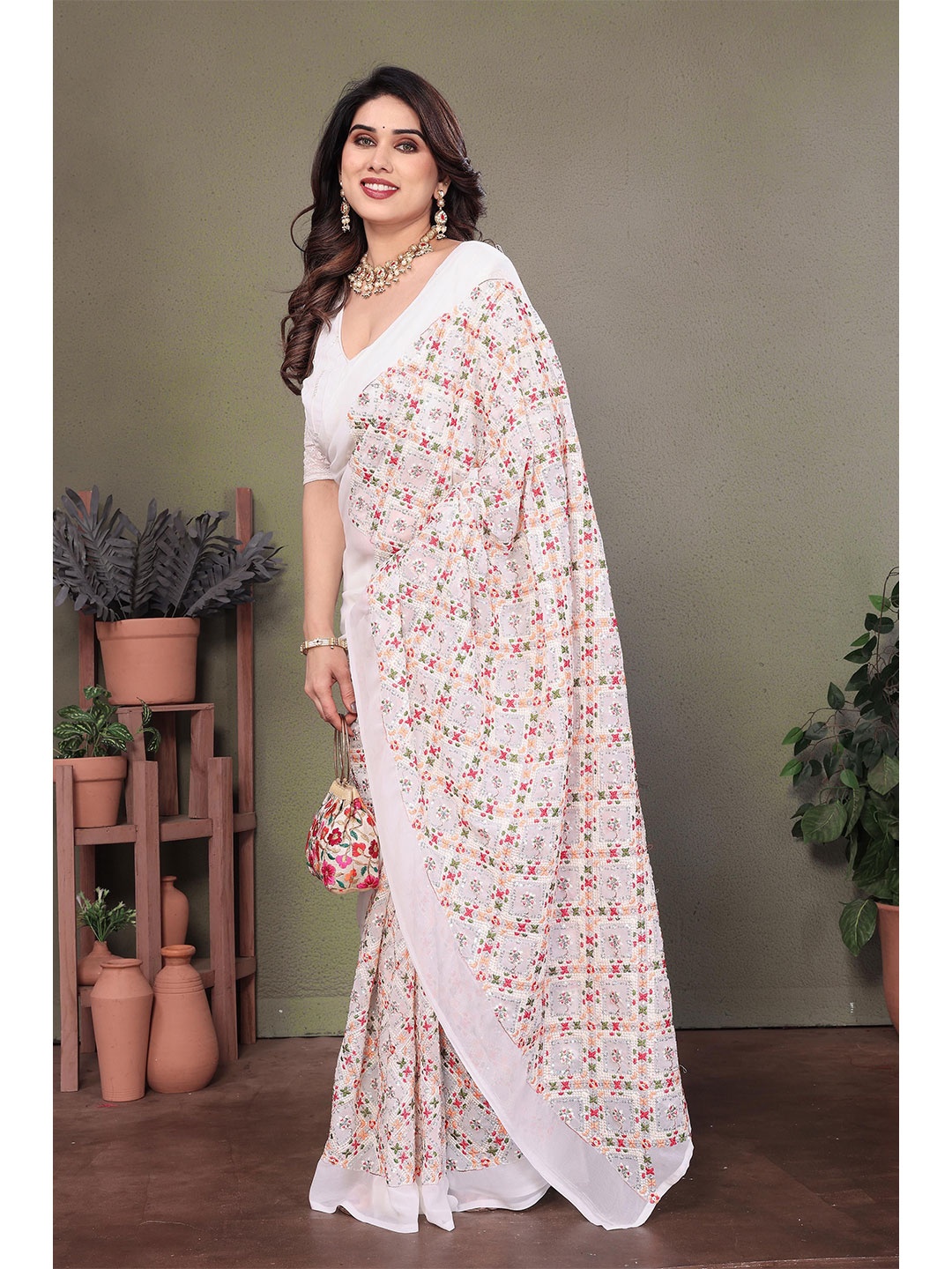 

Rujave Floral Mirror Work Pure Georgette Saree, White