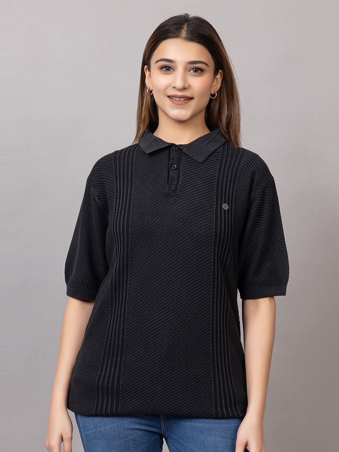 

Wool's Kart Women Self Design Polo Collar T-shirt, Black