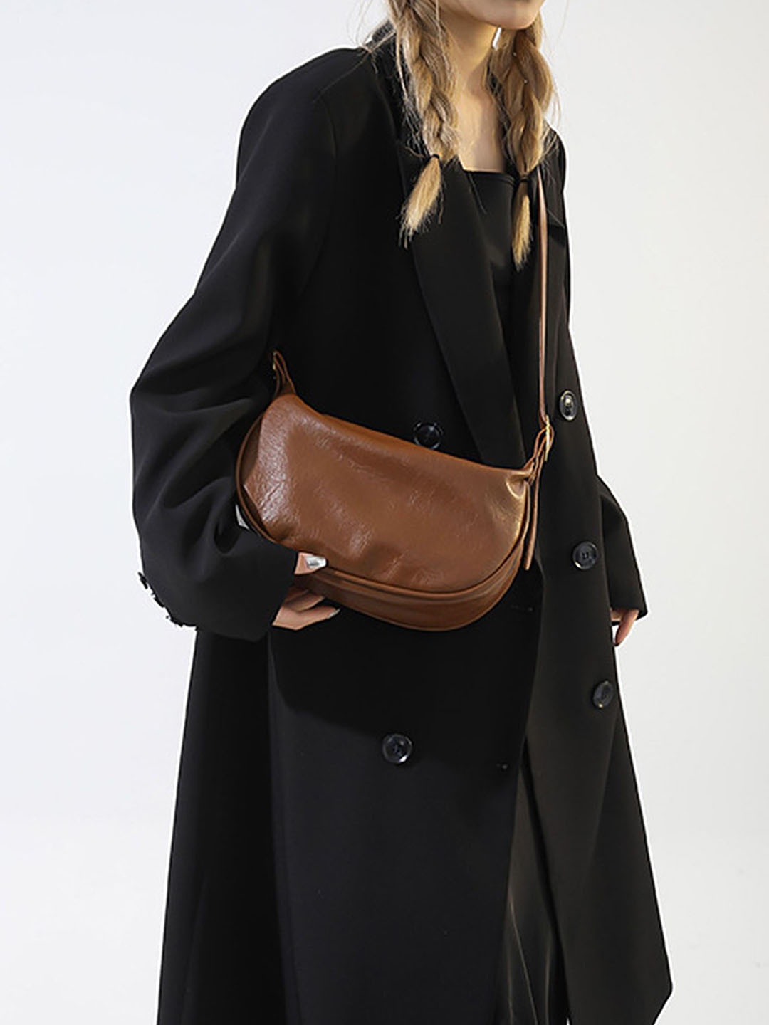 

LULU & SKY Women Solid Structured Shoulder Bag, Brown