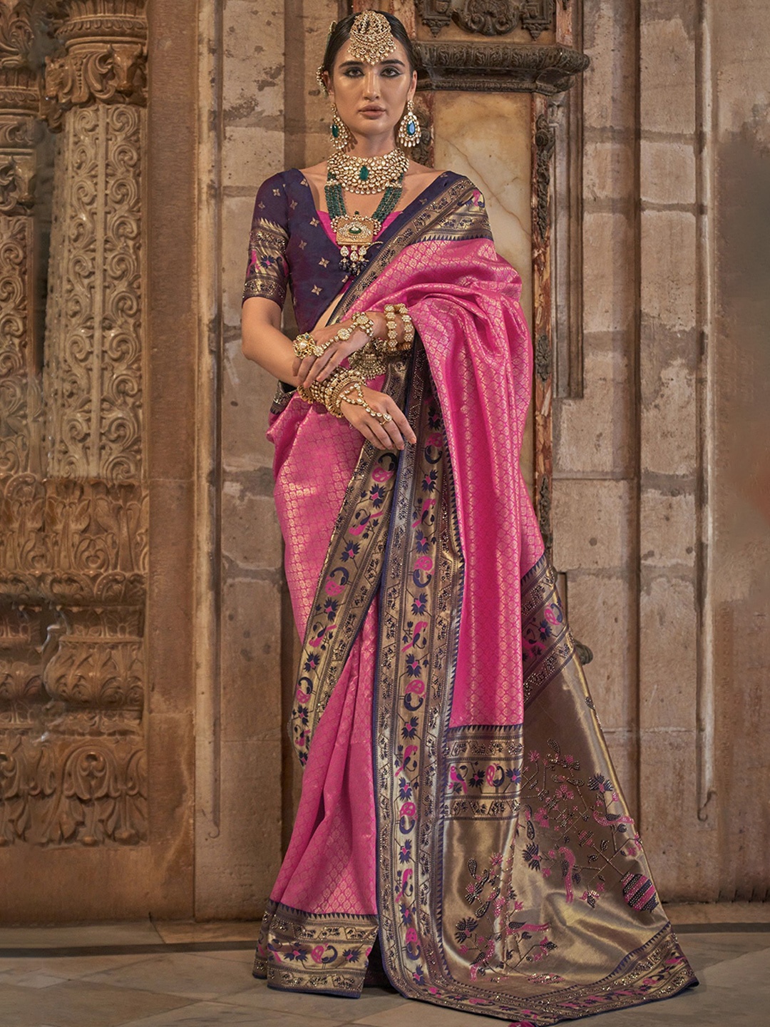 

MAHALASA Woven Design Zari Pure Silk Paithani Saree, Pink