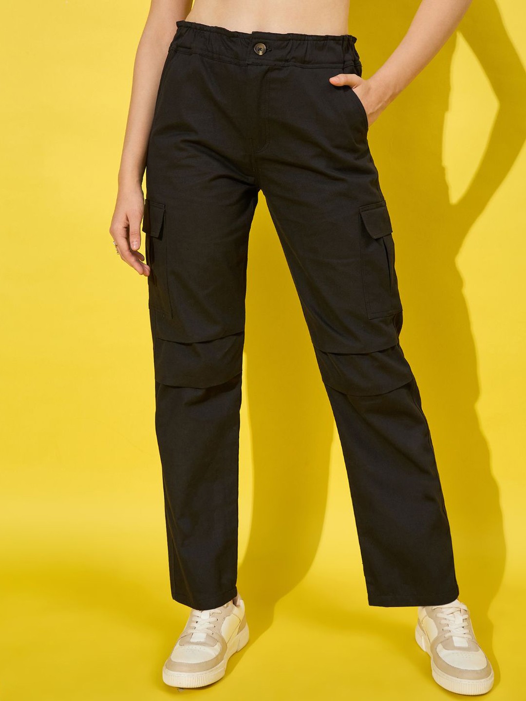 

DIMPY GARMENTS Women Relaxed High-Rise Cargos Trousers, Black