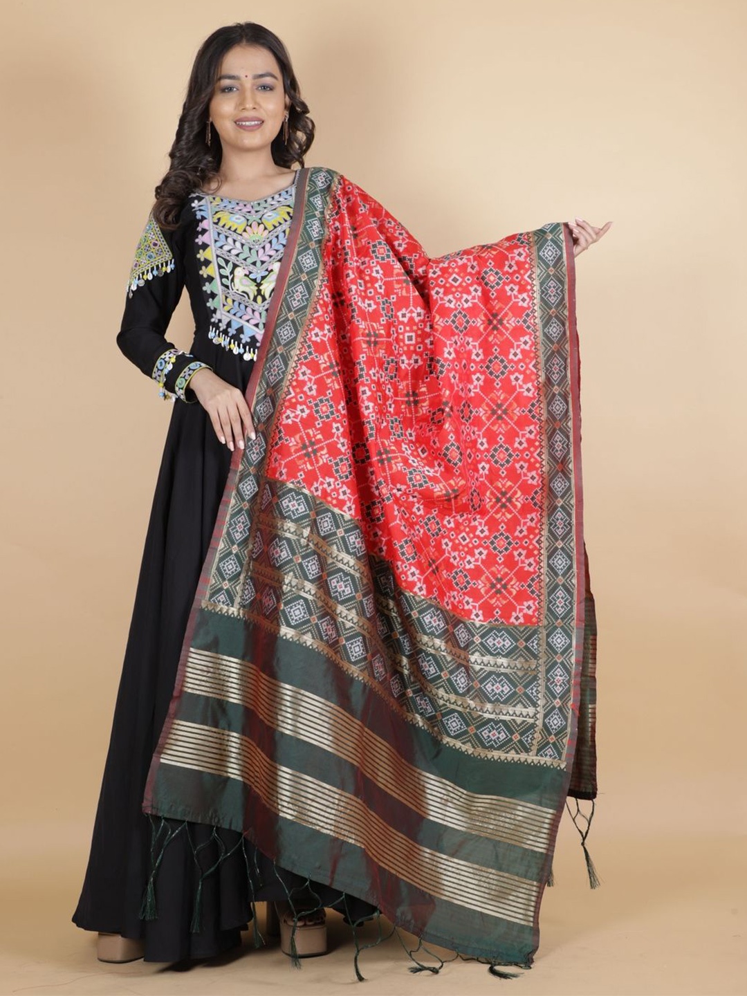 

Suha Ethnic Motifs Woven Design Dupatta With Zari, Orange
