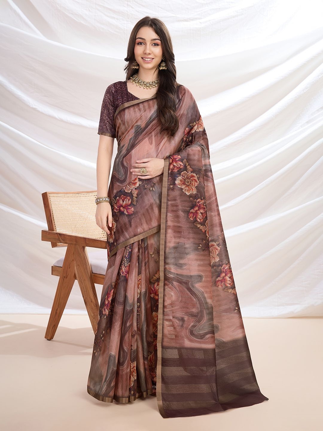 

Mantrotsav Floral Saree, Peach