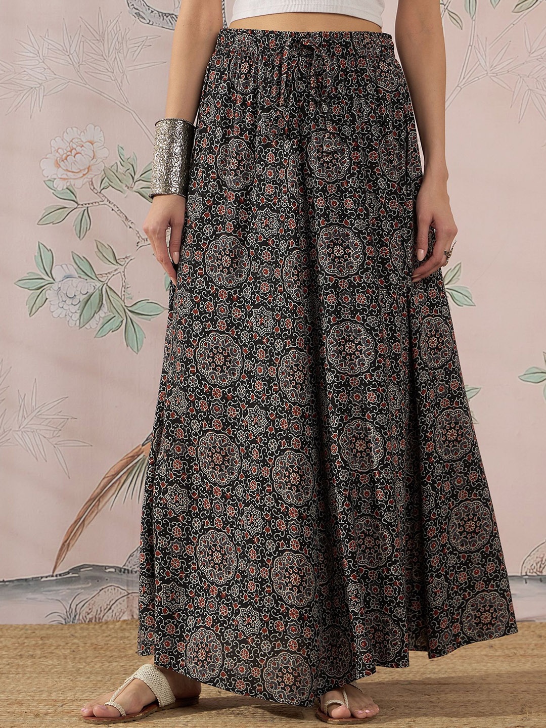 

InWeave Ajrakh Printed A-Line Maxi Skirt, Black