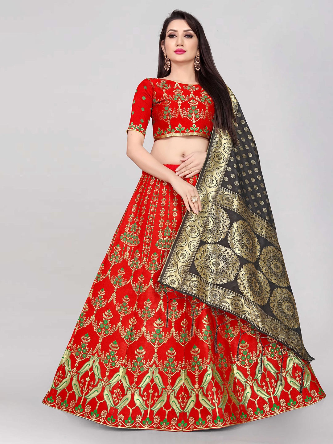 

DIVASTRI Woven Design Zari Semi-Stitched Lehenga & Unstitched Blouse With Dupatta, Red