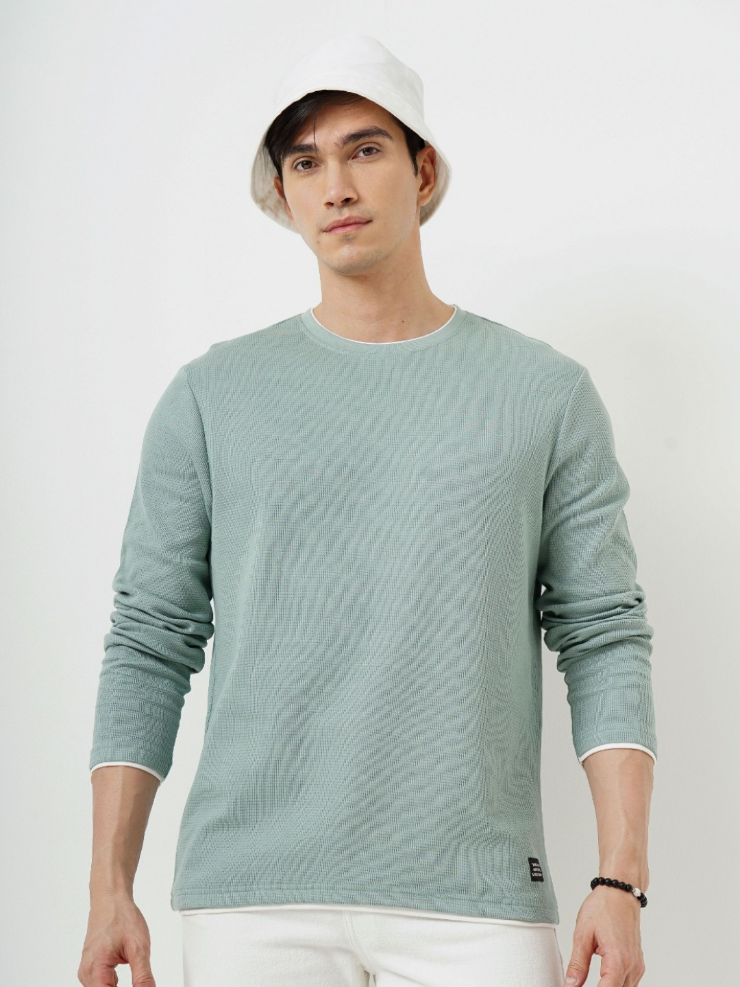 

Genoa Men Solid Round Neck Cotton T-shirt, Sea green