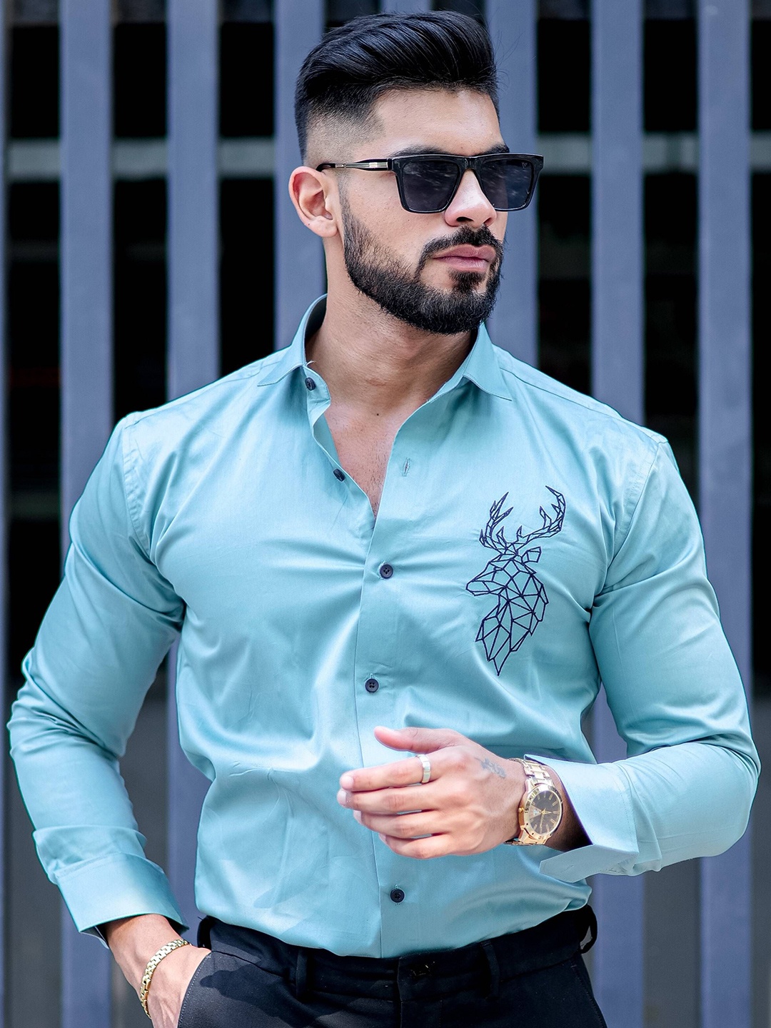 

Foomer Men Standard Opaque Checked Casual Shirt, Turquoise blue