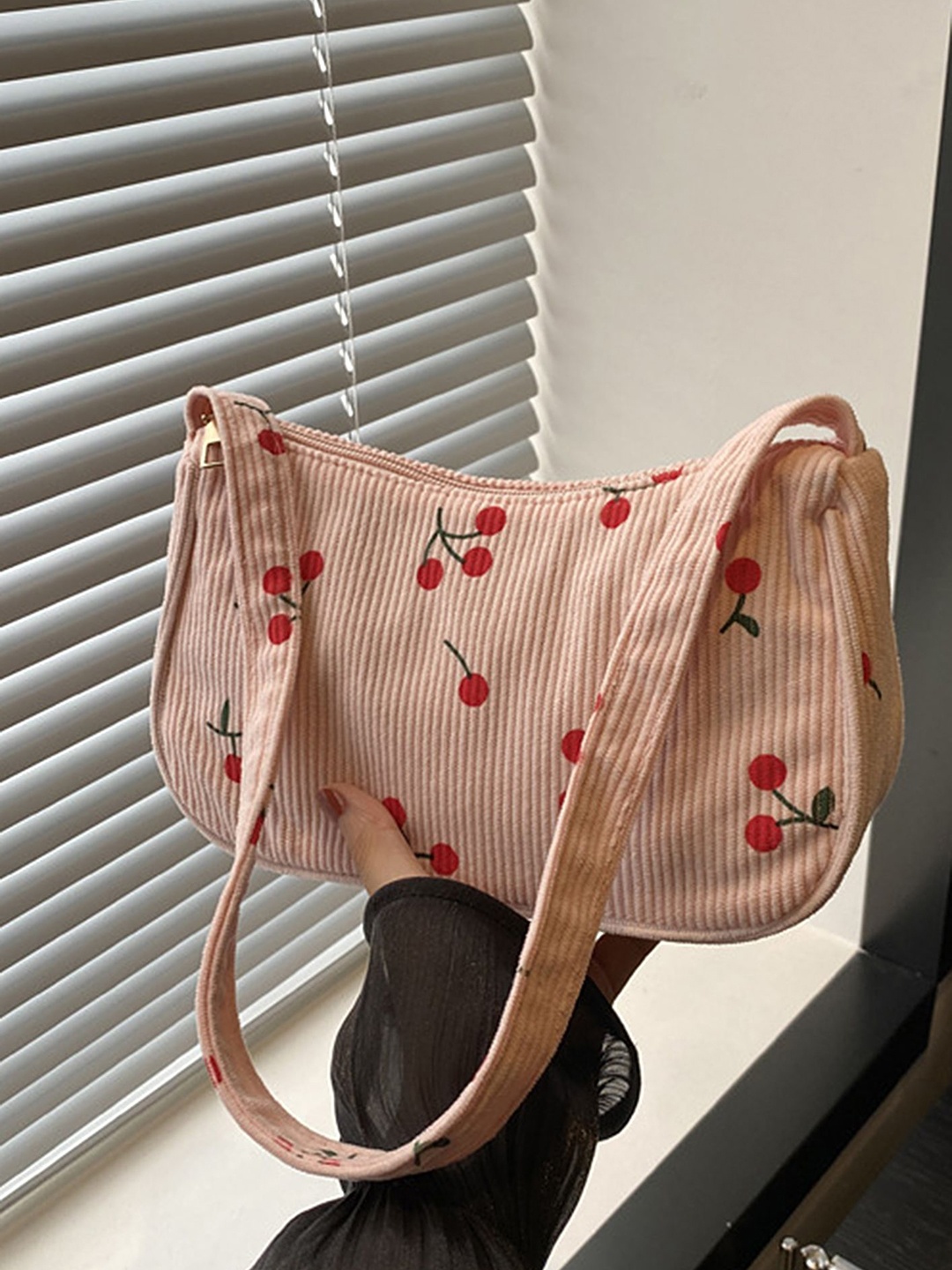 

LULU & SKY Printed PU Oversized Bucket Tote Bag with Fringed, Pink