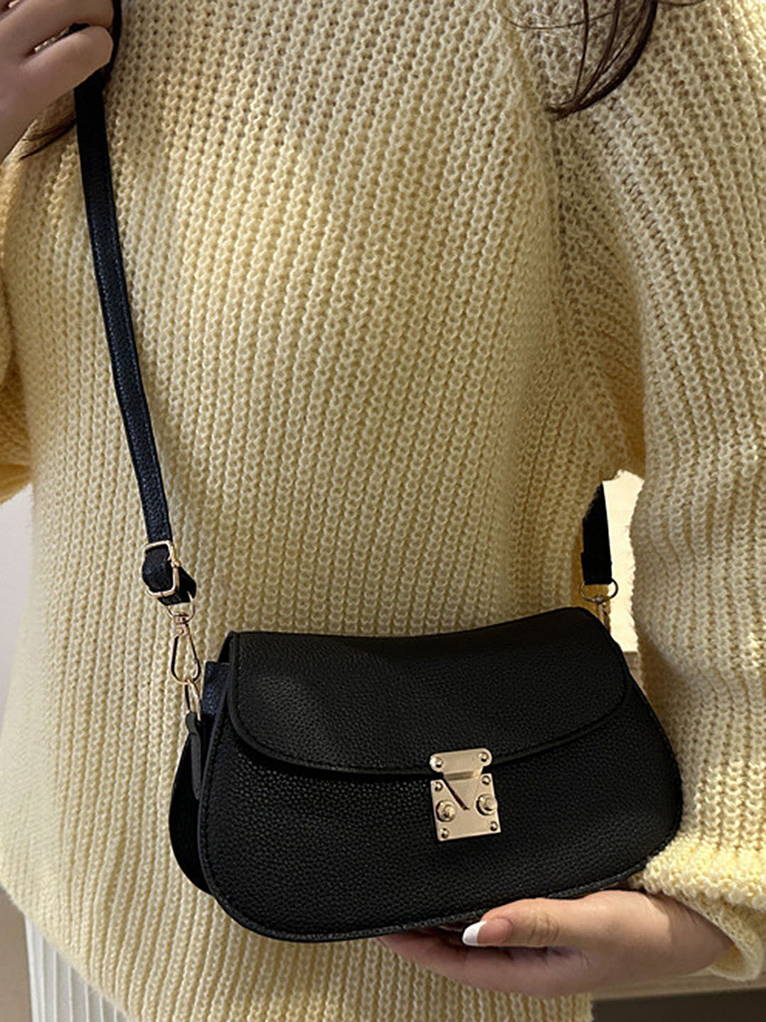 

LULU & SKY Textured PU Structured Handheld Bag with Fringed, Black