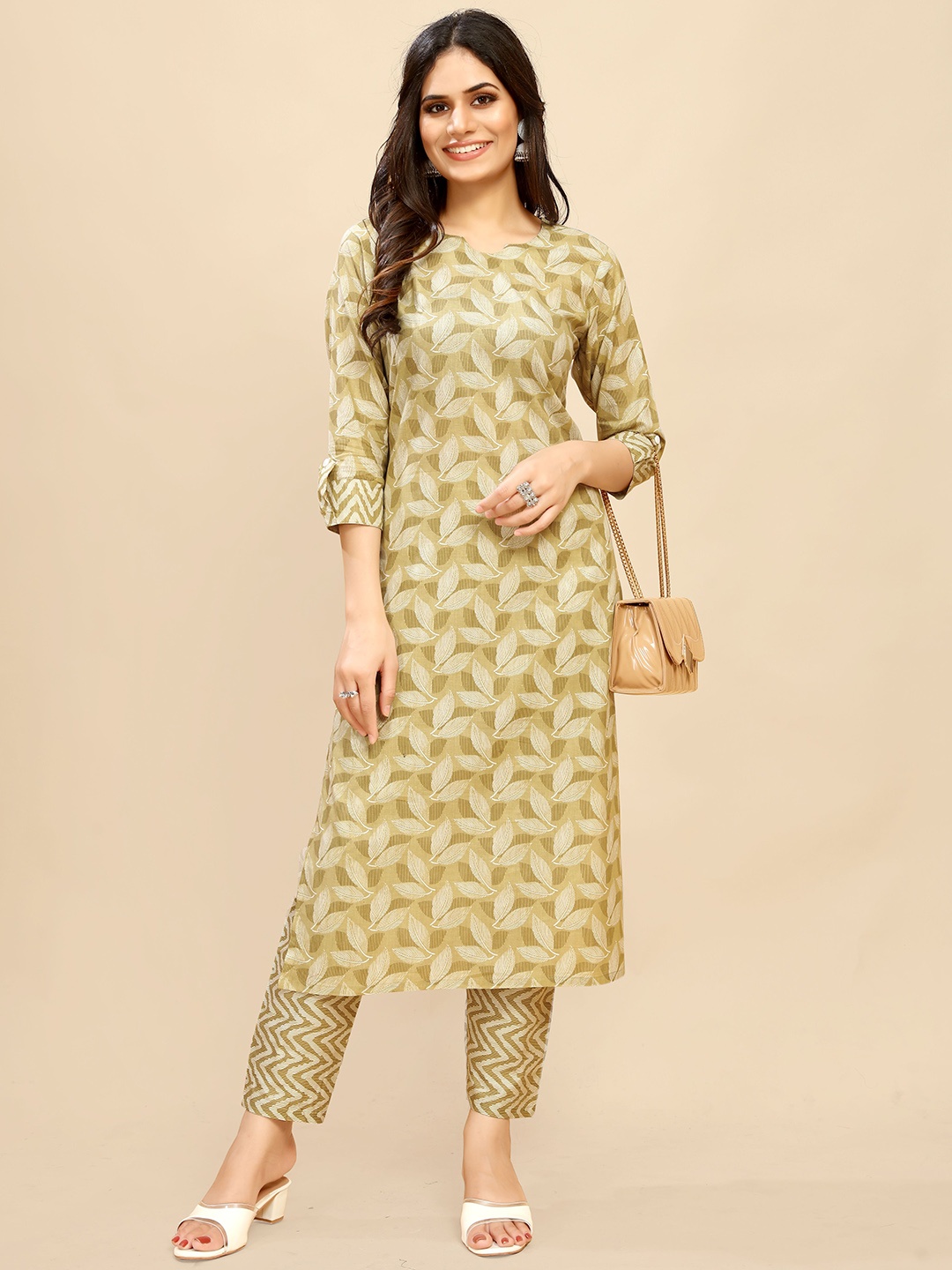 

Moda Rapido Women Floral Printed Pure Cotton Straight Kurta With Trousers, Yellow