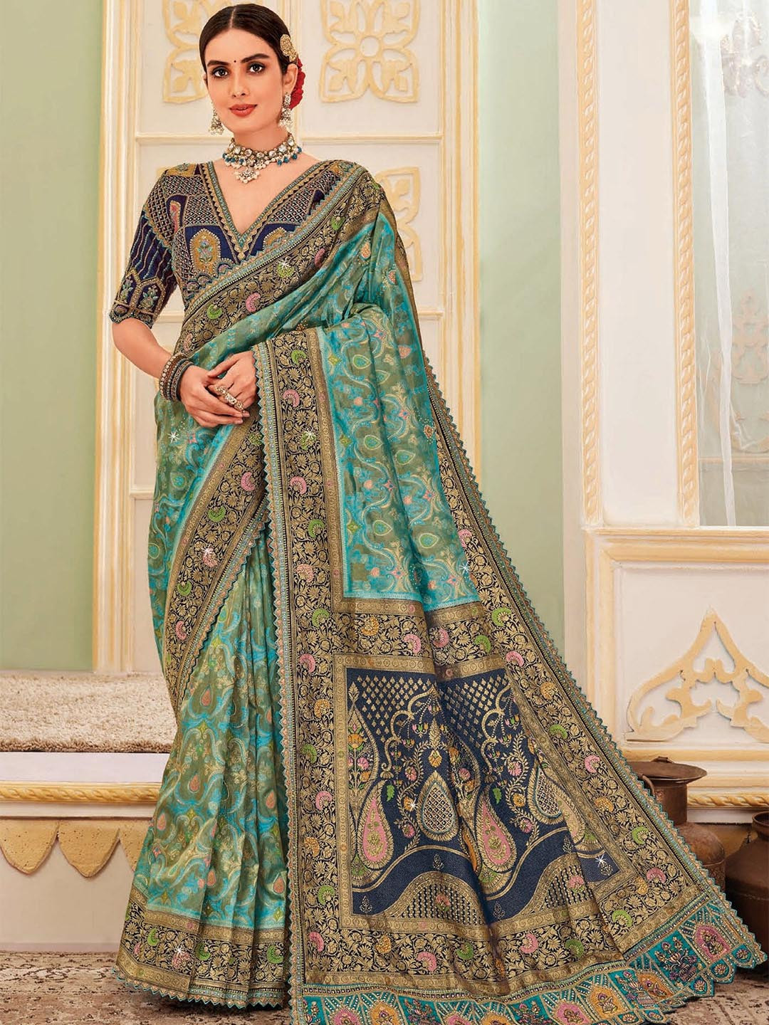 

MAHALASA Ethnic Motifs Zari Art Silk Handloom Banarasi Saree, Sea green