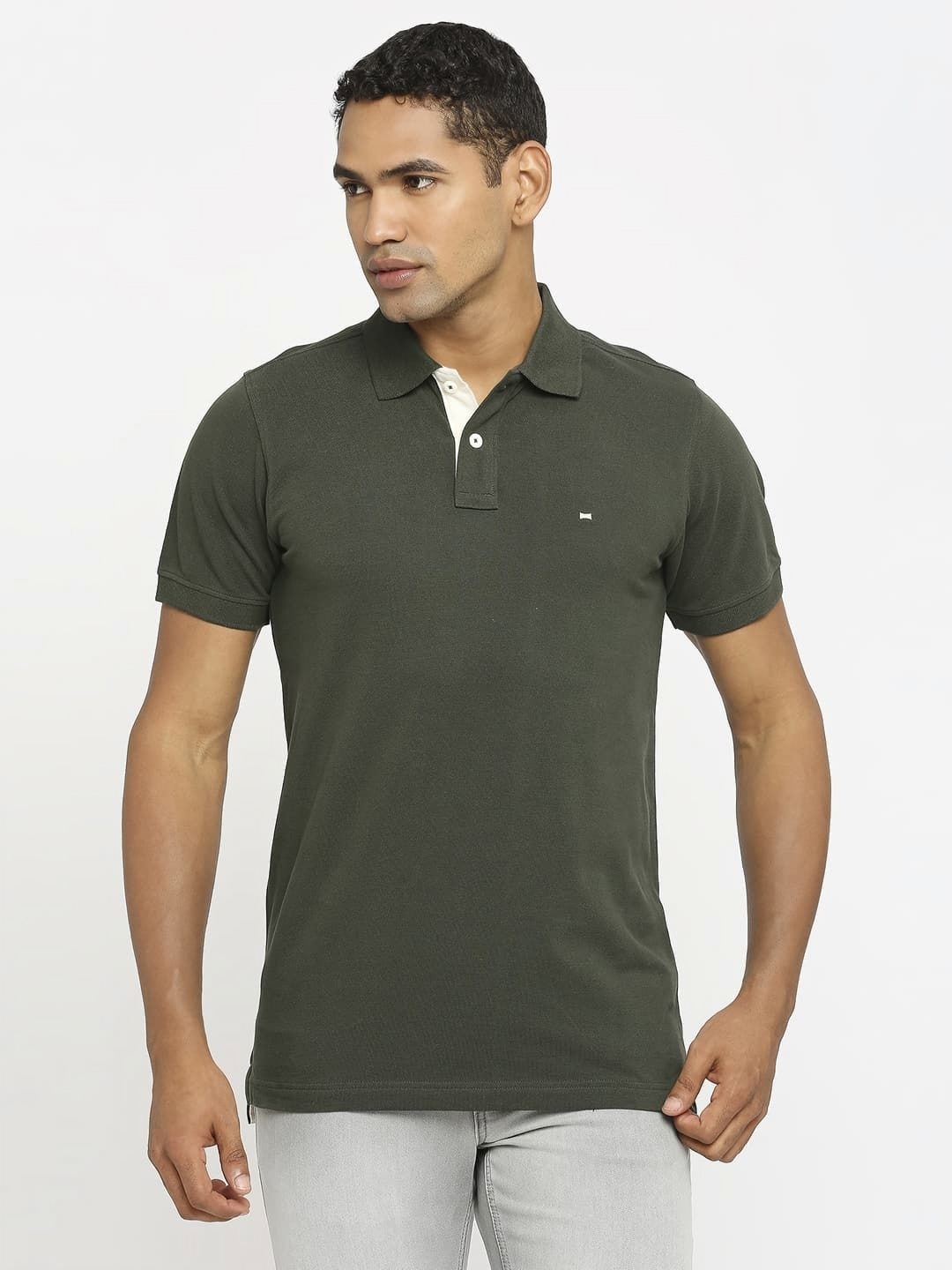 

Basics Men Solid Polo Collar Cotton Boxy T-shirt, Green