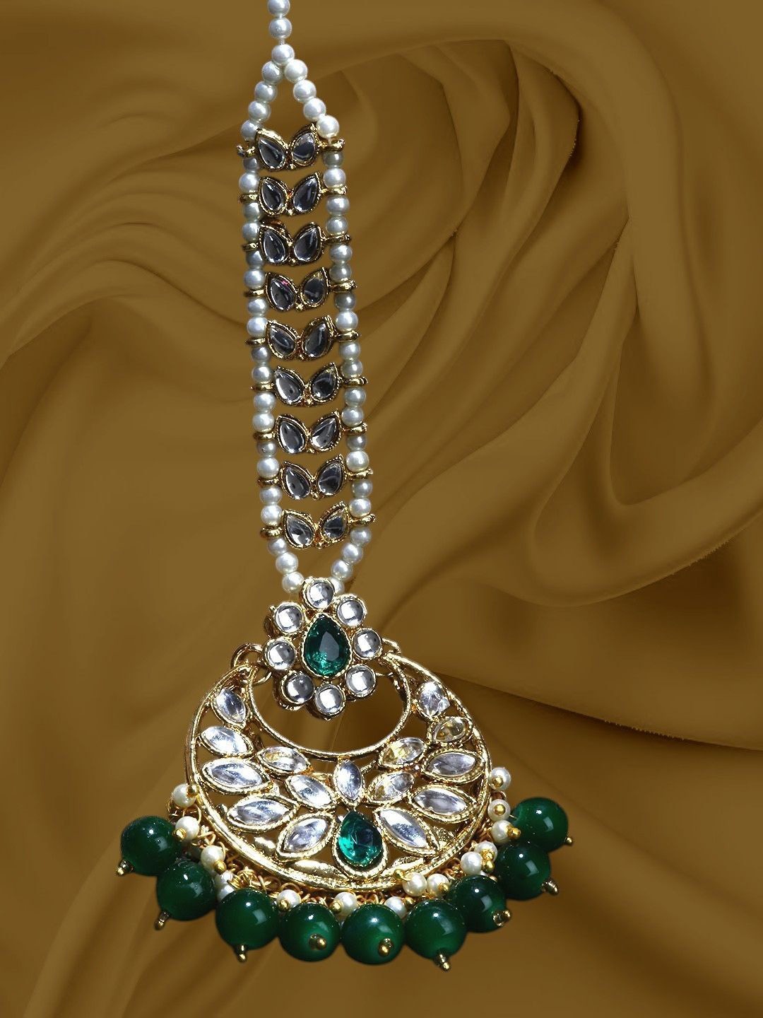 

Anouk Gold-Plated Kundan Stone Studded & Pearls Beaded Maang Tikka